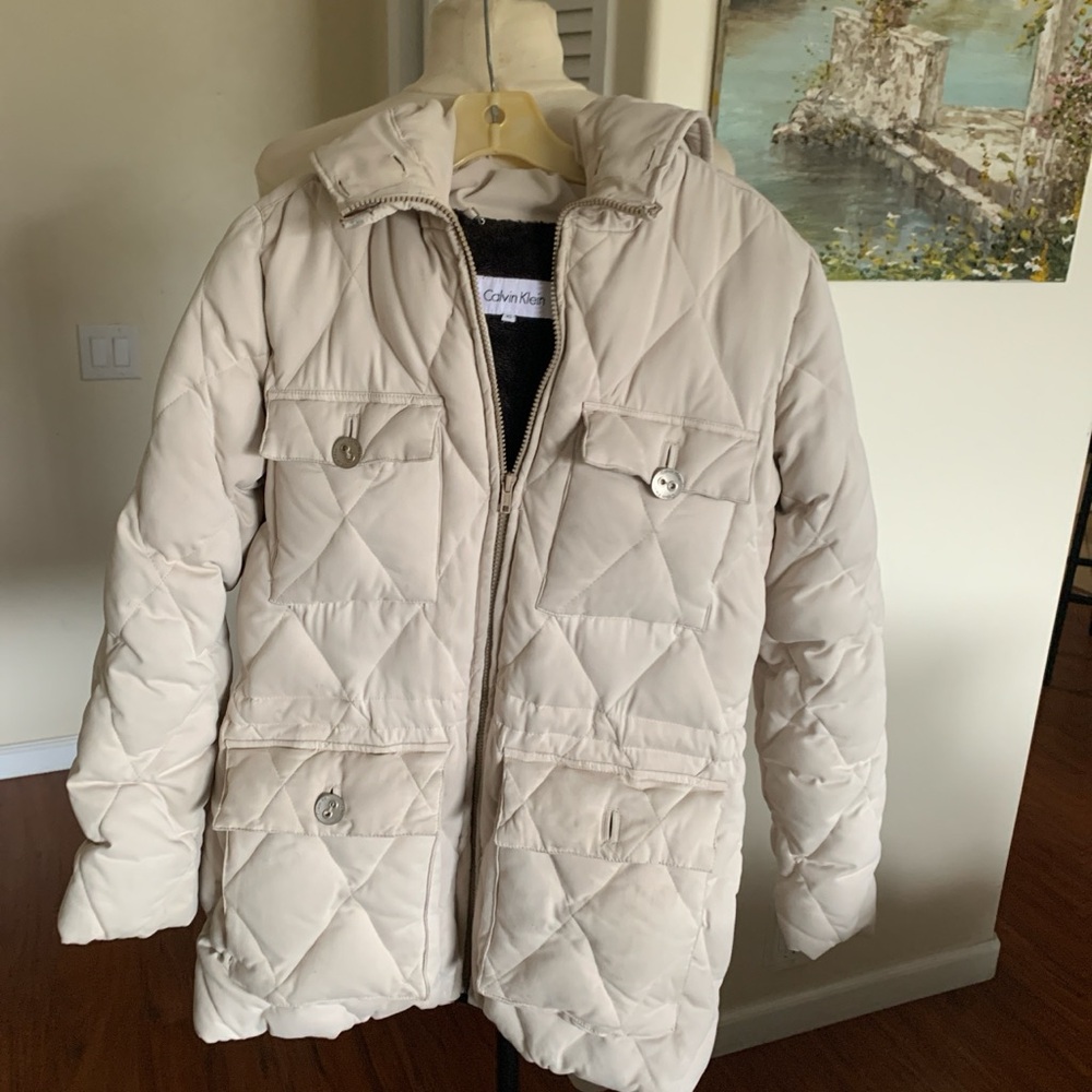 Calvin Klein Women's Cream Quilted puffer Jacket